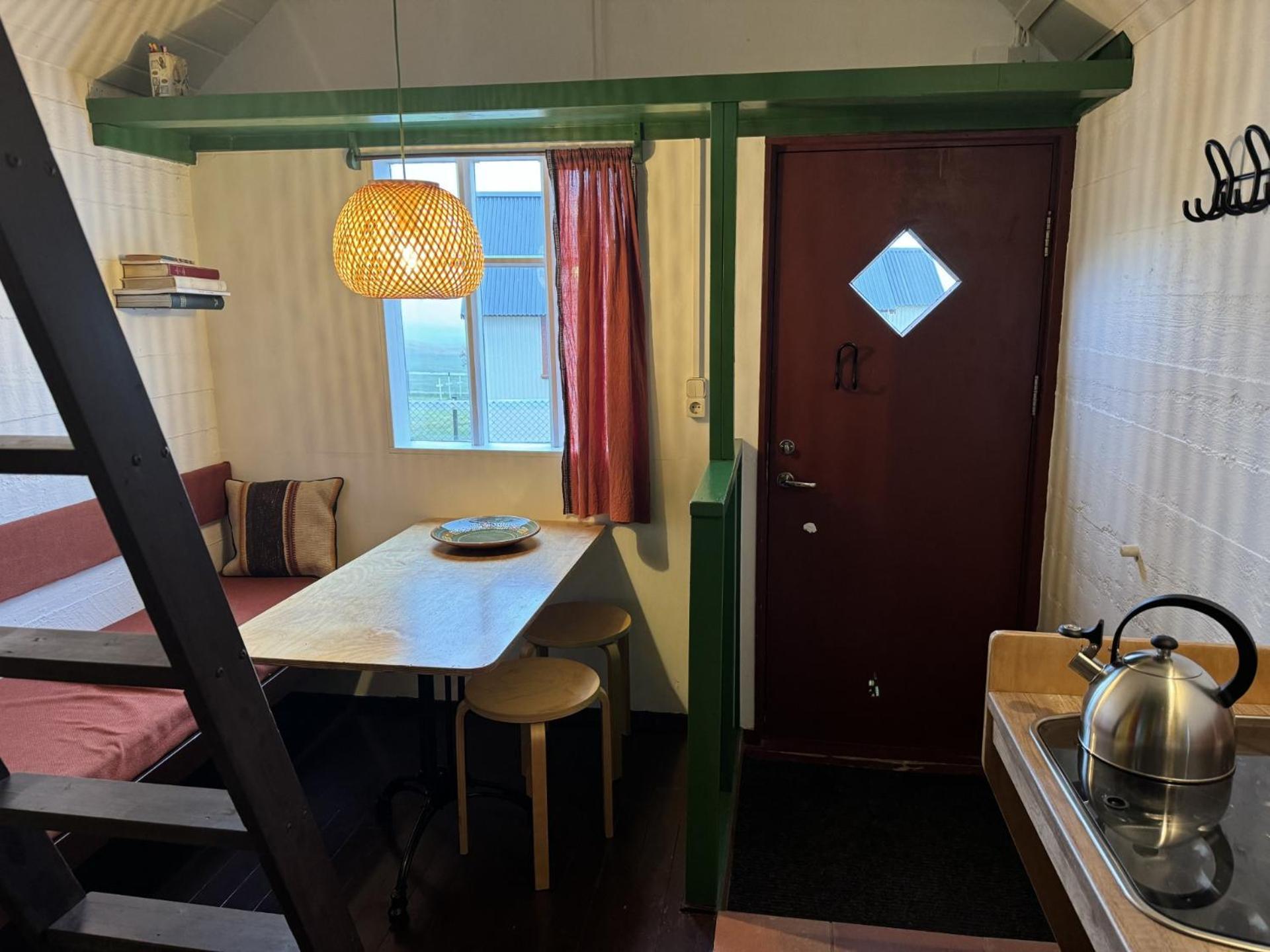 Berunes Hi Hostel Екстериор снимка