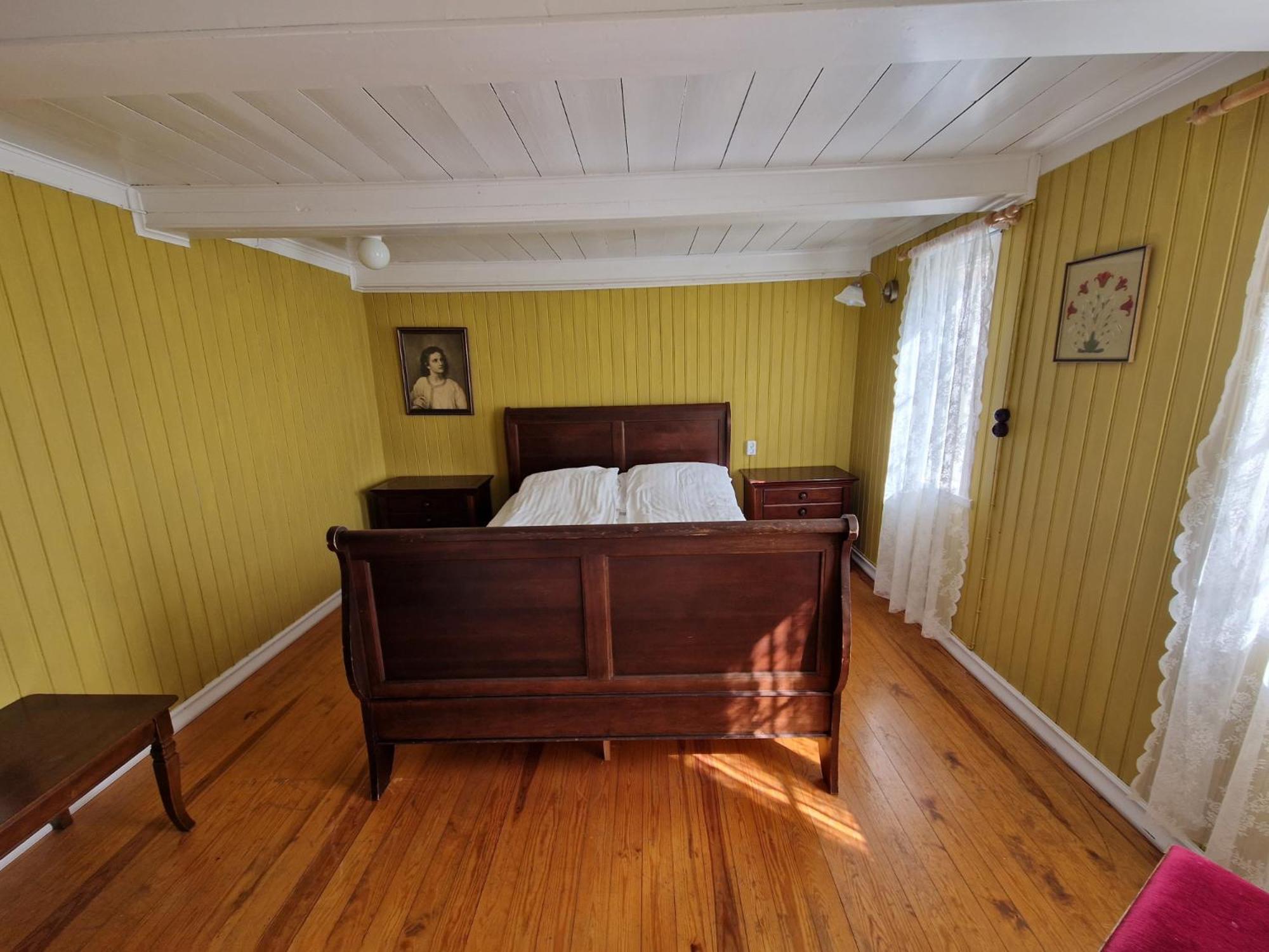 Berunes Hi Hostel Екстериор снимка